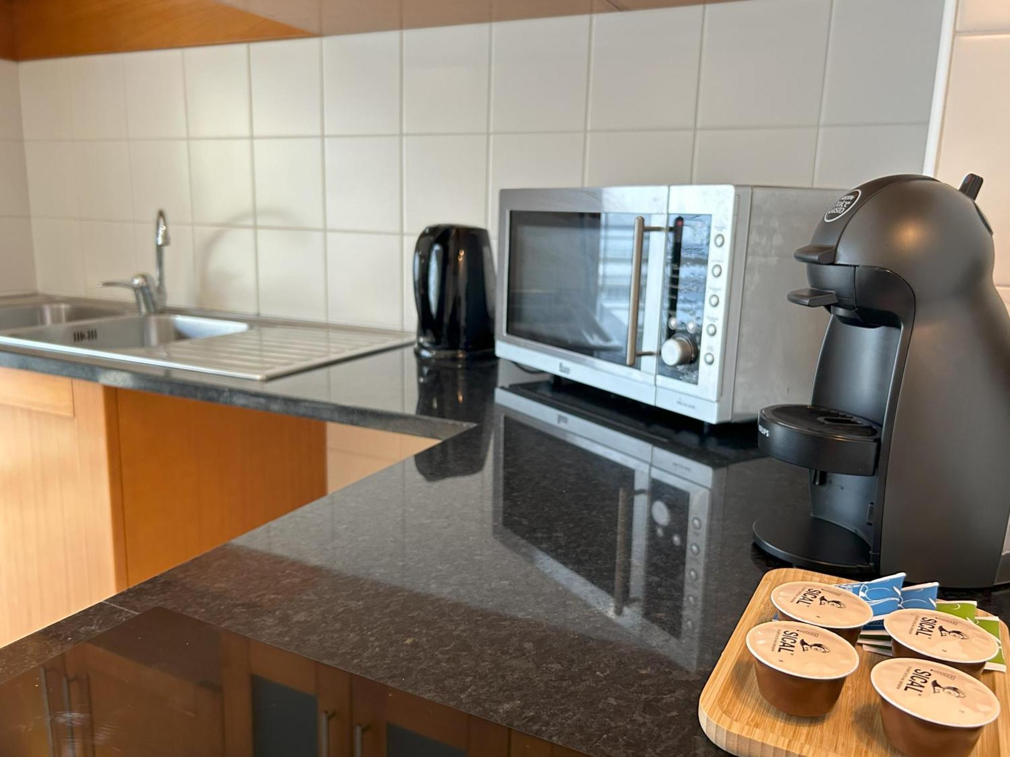 Appartamento Oceanus Executive Ponta Delgada Esterno foto